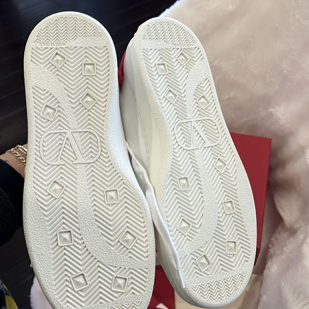 Valentino sneakers - Picture 9 of 11